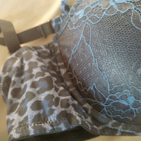 Affinitas Intimates European demi bra - Picture 4 of 6